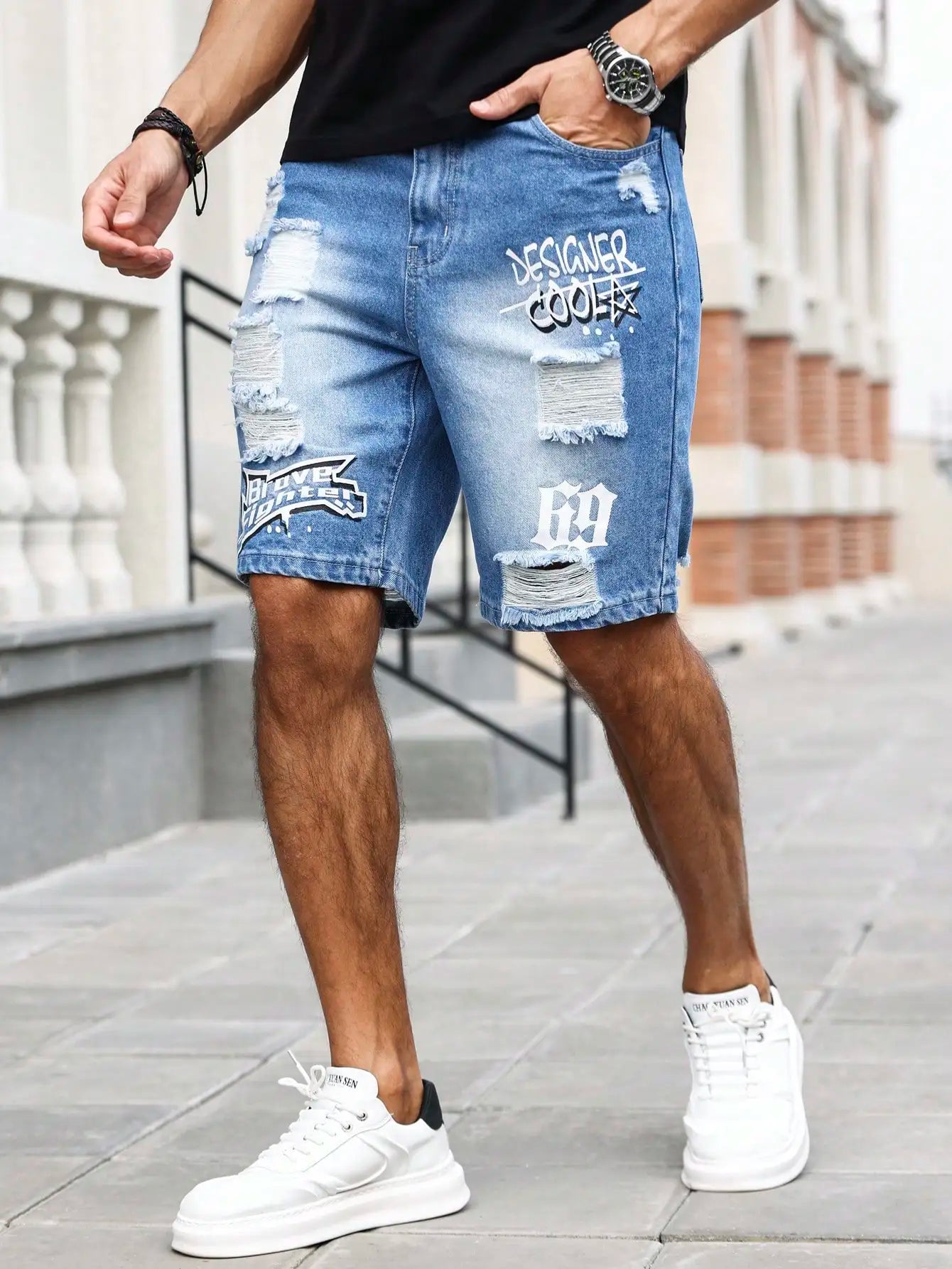 Ripped denim shorts