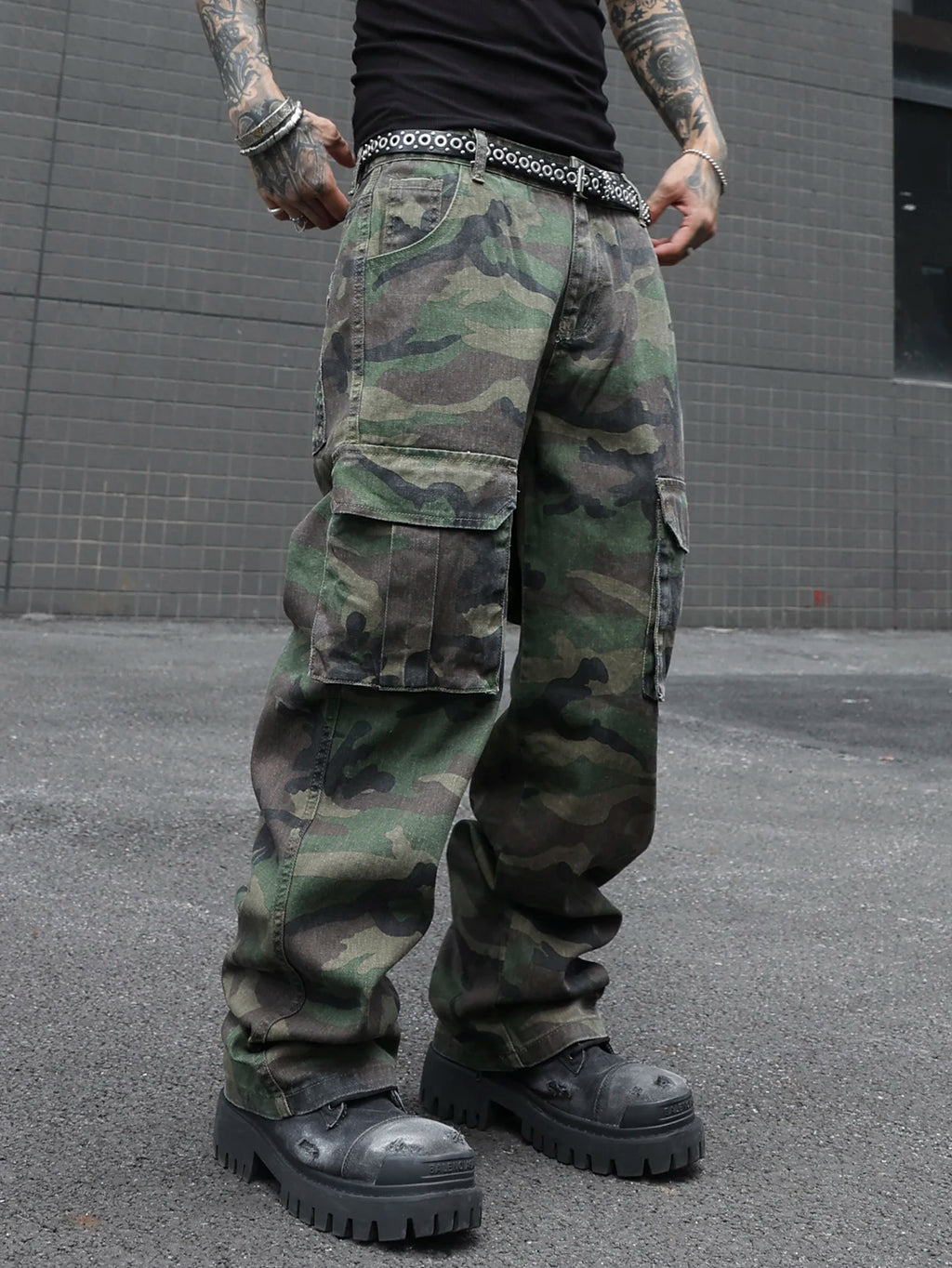 Men's camouflage utility jeans