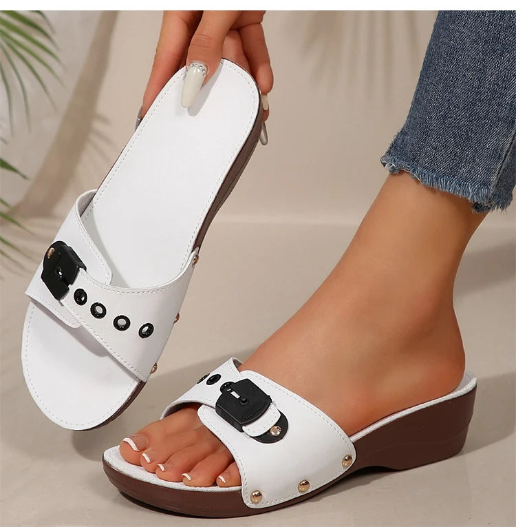 Soft Wedges Heeled Sandals