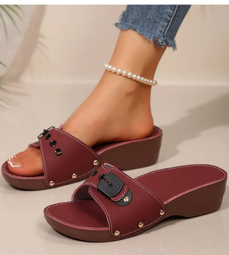 Soft Wedges Heeled Sandals