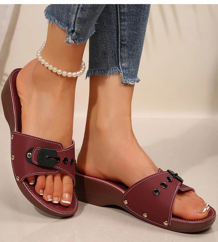Soft Wedges Heeled Sandals