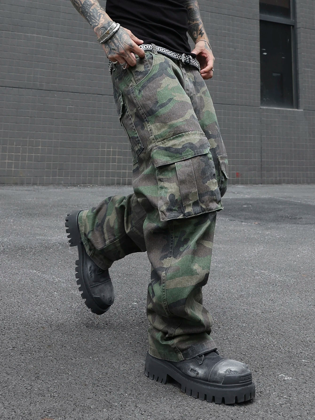 Men's camouflage utility jeans