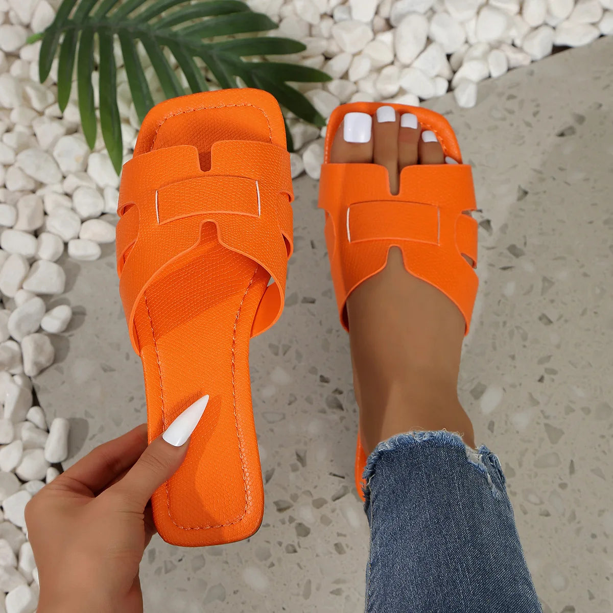 Women's Flat Sandals