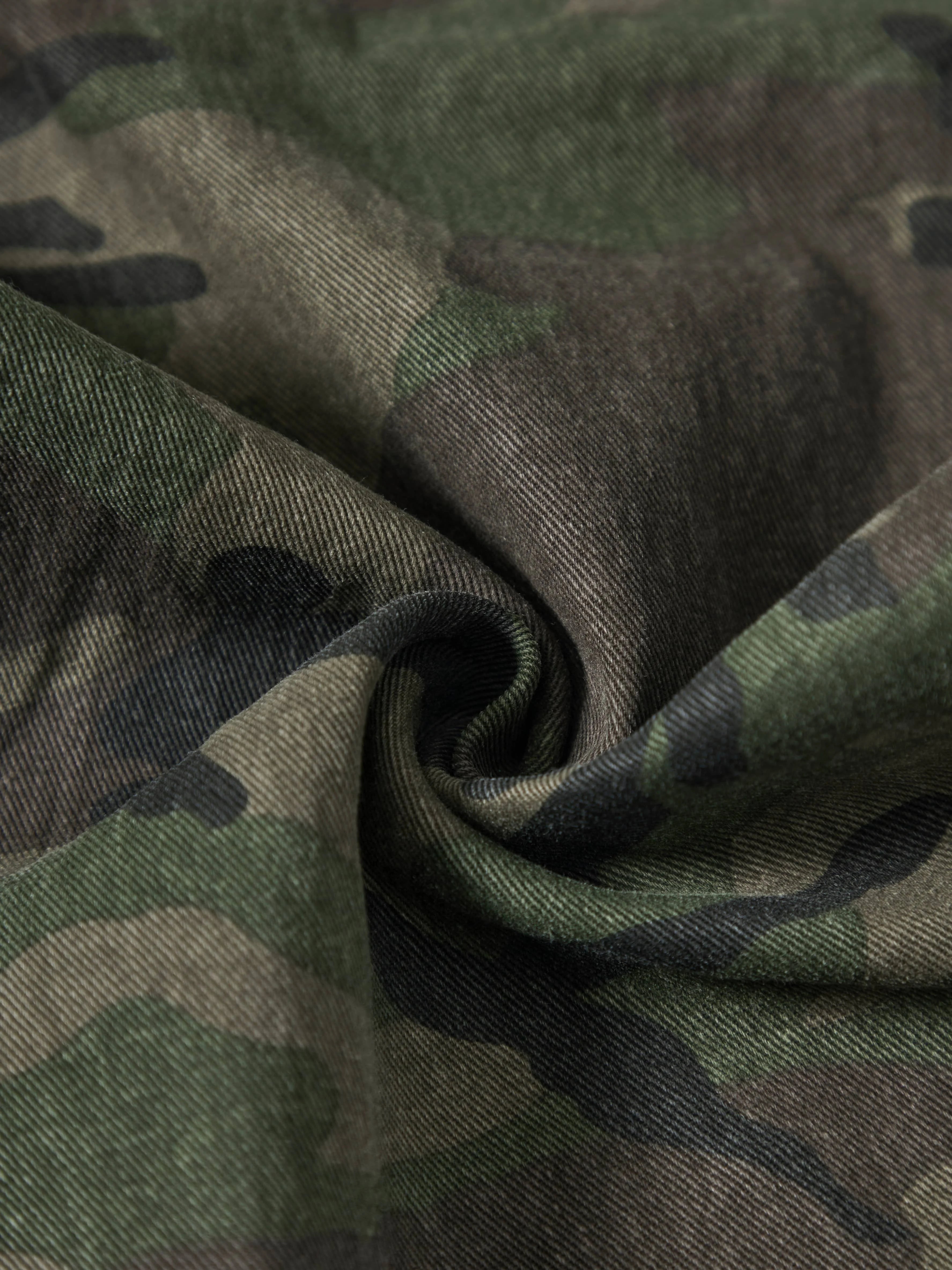 Men's camouflage utility jeans