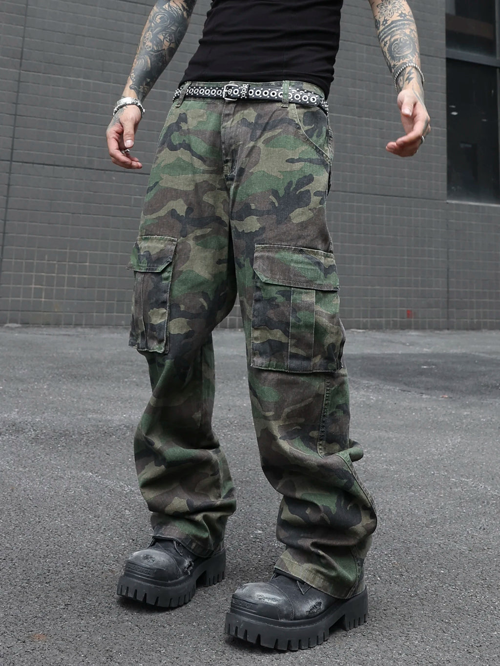 Men's camouflage utility jeans