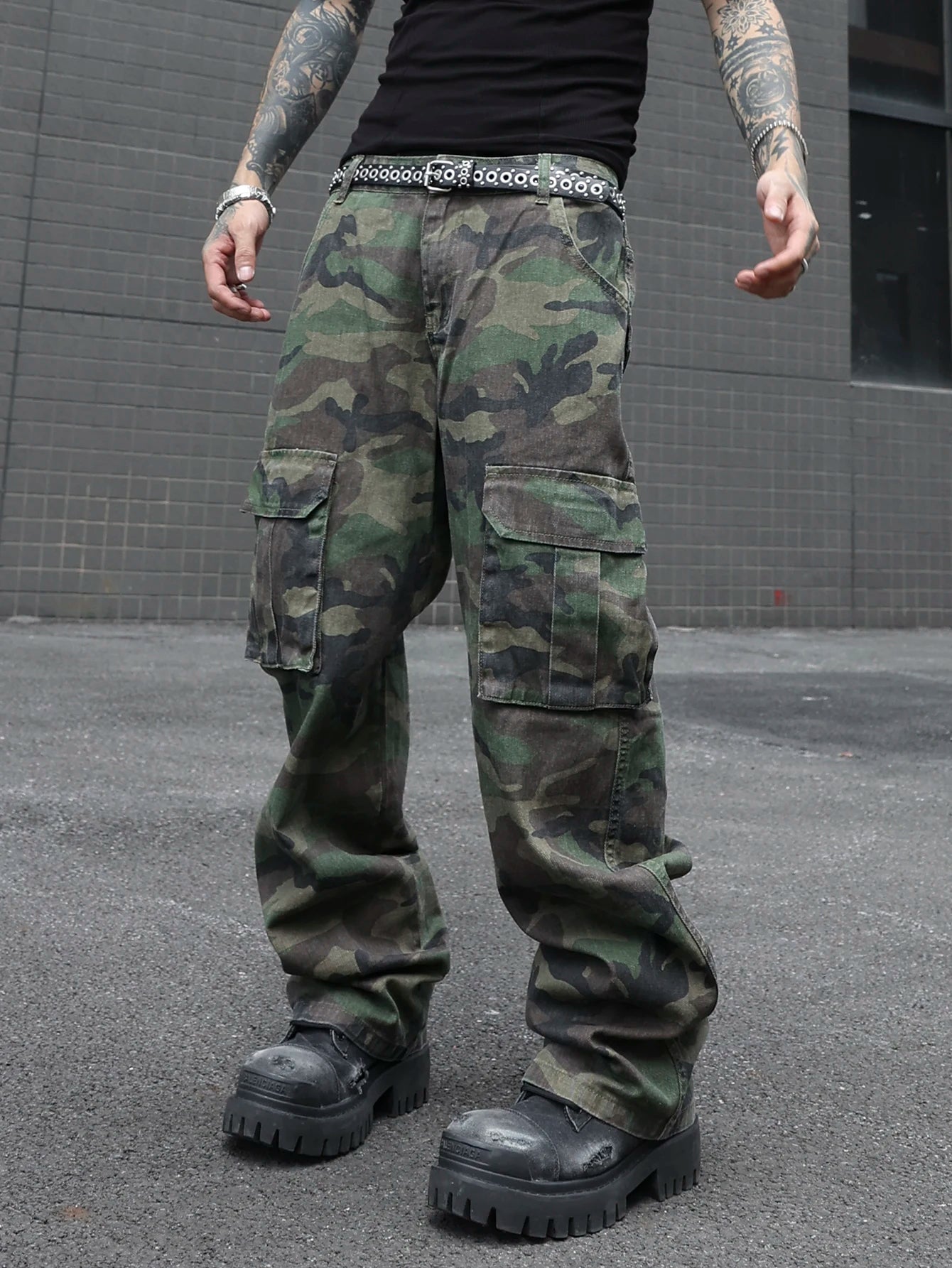 Men's camouflage utility jeans