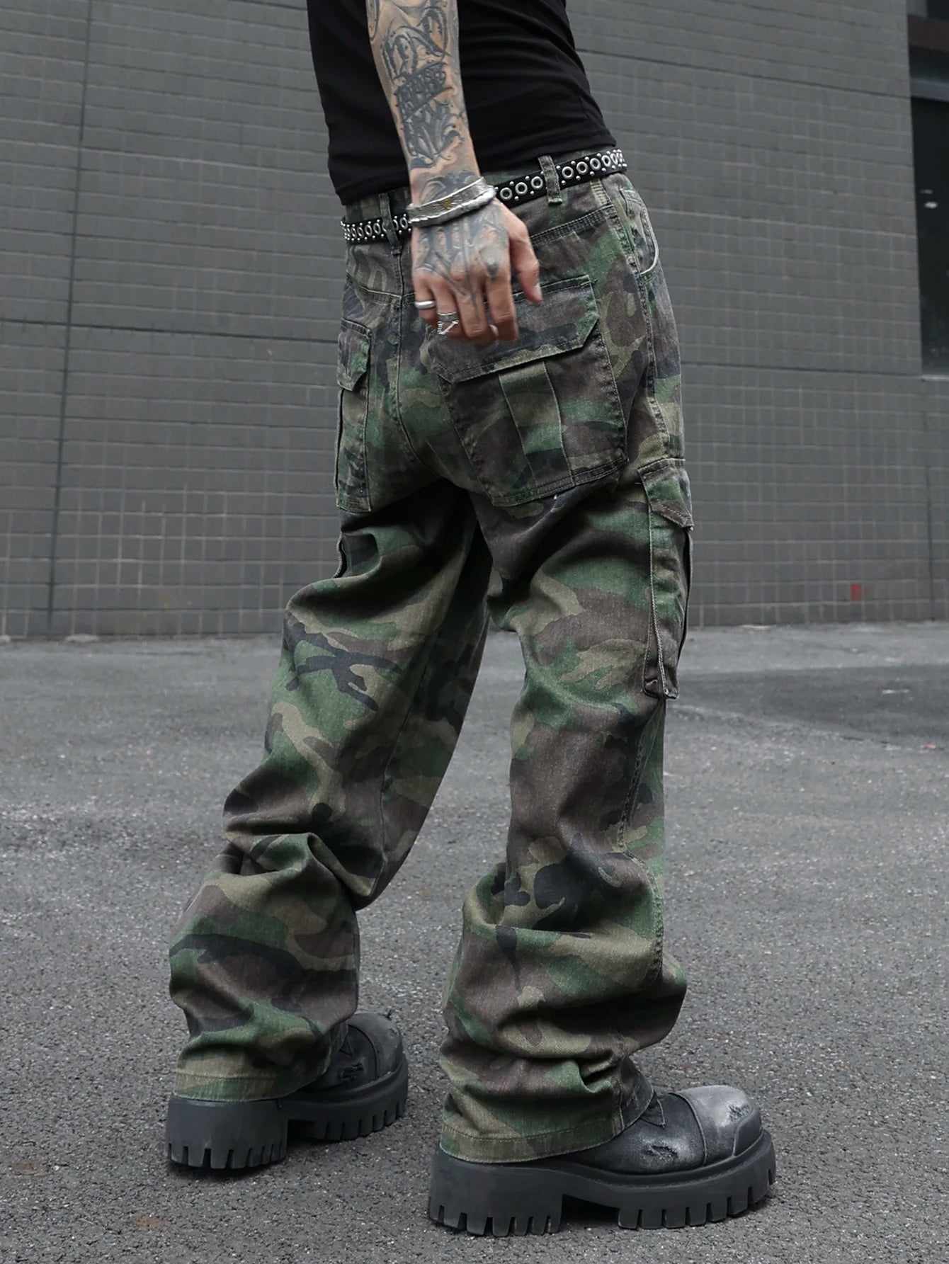 Men's camouflage utility jeans